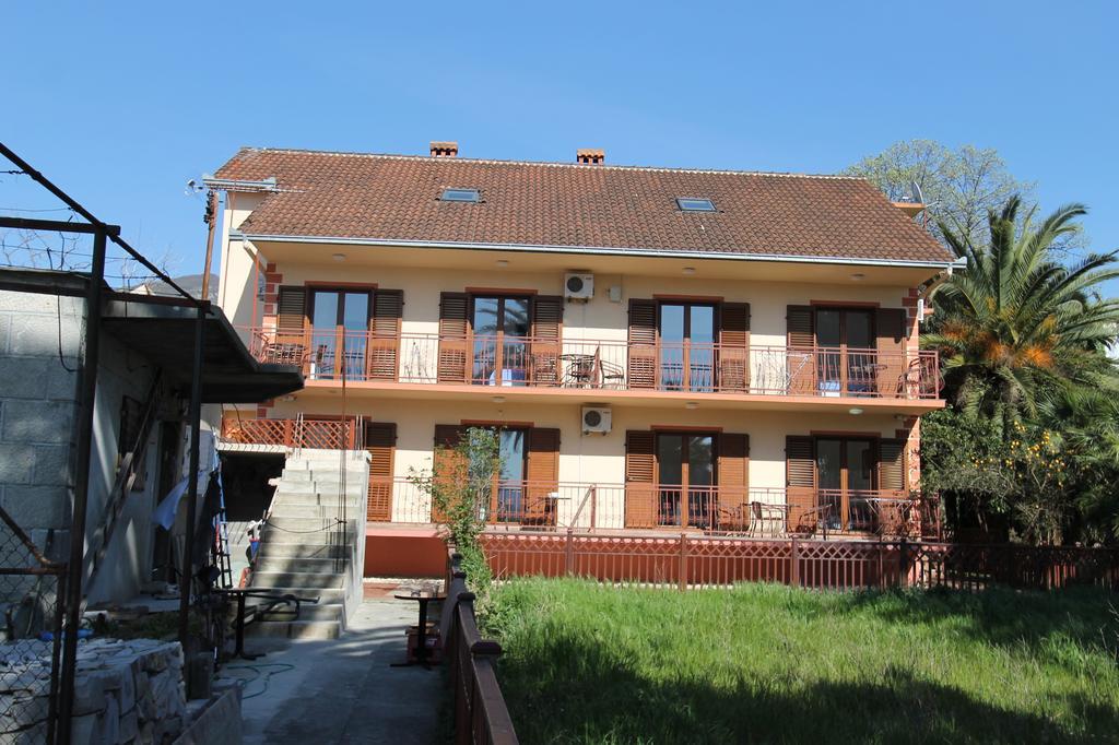 Apartments Family Тиват Номер фото